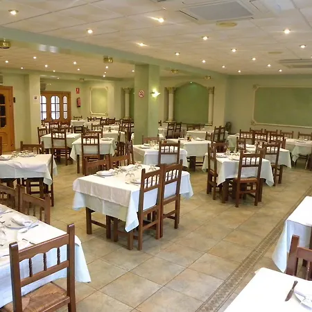 Duque De Calabria Отель 3*