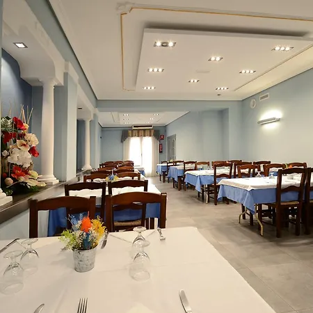 Duque De Calabria Szálloda 3*