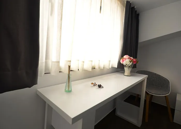 Duque De Calabria Manzanera